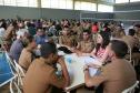 Cadetes da Academia Policial Militar do Guatupe em treinamento com a Rede de Desenvolvimento Local.