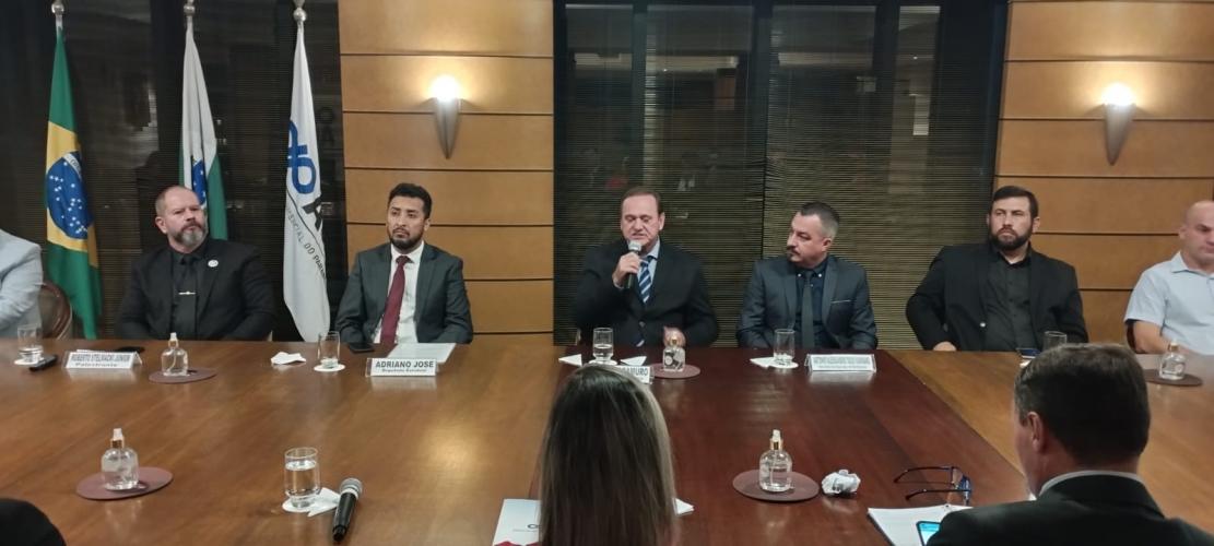 Sr Ernani Conseg de Quatro Barras PR