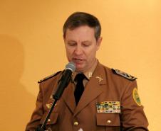Coronéis da PM Roberson e César lançam 4ª edição do livro "Polícia Comunitária"