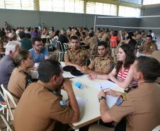 Cadetes da Academia Policial Militar do Guatupe em treinamento com a Rede de Desenvolvimento Local.