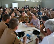 Cadetes da Academia Policial Militar do Guatupe em treinamento com a Rede de Desenvolvimento Local.