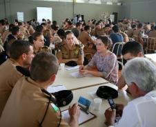 Cadetes da Academia Policial Militar do Guatupe em treinamento com a Rede de Desenvolvimento Local.