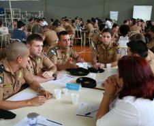 Cadetes da Academia Policial Militar do Guatupe em treinamento com a Rede de Desenvolvimento Local.