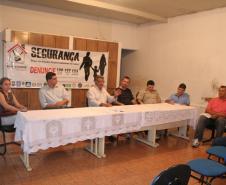 Lideranças e comunidade participam de reunião do Conseg