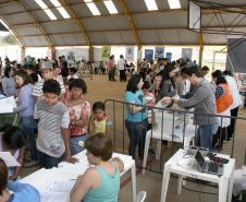 Cascavel recebe a Feira de Serviços UPS Mutirão da Cidadania, coordenada pelas Secretarias da Justiça, Cidadania e Direitos Humanos (SEJU) e de Relações com a Comunidade, em parceria com a Prefeitura de Cascavel, demais instituições estaduais e da sociedade civil.Cascavel, 31/08/2013.Foto: Levy Ferreira/SERC