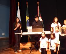 Apresentação Cultural com o Coral Infatil Gato na Tuba 