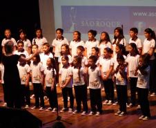 Apresentação Cultural com o Coral Infatil Gato na Tuba 