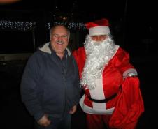 Por ocasião do periodo de festas e final de ano, os moradores do Tarumã através da D. Odete e amigas decidiram fazer uma festa de Natal de rua usando a rua Prof. Rubens Gomes de Souza como palco para este evento.