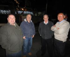 Por ocasião do periodo de festas e final de ano, os moradores do Tarumã através da D. Odete e amigas decidiram fazer uma festa de Natal de rua usando a rua Prof. Rubens Gomes de Souza como palco para este evento.