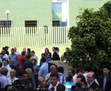 Governador Beto Richa, acompanhado pelo, Secretário de Comunicação Social, Marcelo Catani, Secretário de Segurança, Leon Grupenmacher, Deputado Artagão Junior, Prefeito Edison Kersten e demais autoridades, inaugura a nova sede do IML.Paranaguá, 29/04/2014Foto: Ricardo Almeida / ANPr
