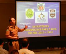 Palestra sobre estratégias preventivas para Ilha do Mel 2012