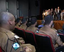 O governador Beto Richa  apresentou os novos policiais e bombeiros militares que atuarão em Maringá e região.Maringá, 29-05-14.Foto: Arnaldo Alves / ANPr.
