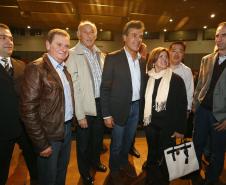 O governador Beto Richa  apresentou os novos policiais e bombeiros militares que atuarão em Maringá e região.Maringá, 29-05-14.Foto: Arnaldo Alves / ANPr.