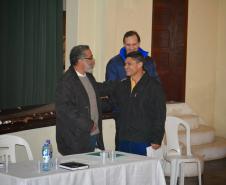 Supervisor da GM APARECIDO obtendo o reconhecimento por serviços prestados ao bairro