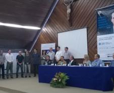 Diretoria eleita do CONSEG Hauer e mesa diretora.