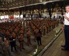 O Governador Beto Richa, participou da solenidade de formatura novos policiais militares e bombeiros, em Ponta Grossa,  campos gerais.