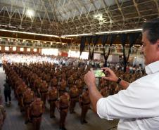 O Governador Beto Richa, participou da solenidade de formatura novos policiais militares e bombeiros, em Ponta Grossa,  campos gerais.