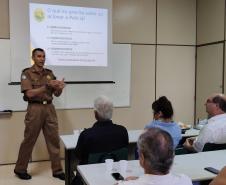 CONSEGS DE CURITIBA VISITAM O COMPOM DA POLICIA MILITAR DO PARANA