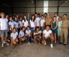Coordenadora Estadual dos CONSEGs levou a proposta do CONSEG JOVEM para o Conselho Comunitário de Primeiro de Maio e para os alunos do Ensino Médio