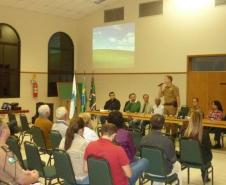 REUNIÃO NO JARDIM DAS AMÉRICAS, COM O COMANDANTE GERAL DA POLÍCIA MILITAR DO PARANÁ – CEL. ROBERSON BONDARUK. 
