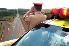 Polícia rodoviária vai reforçar fiscalização durante o feriado