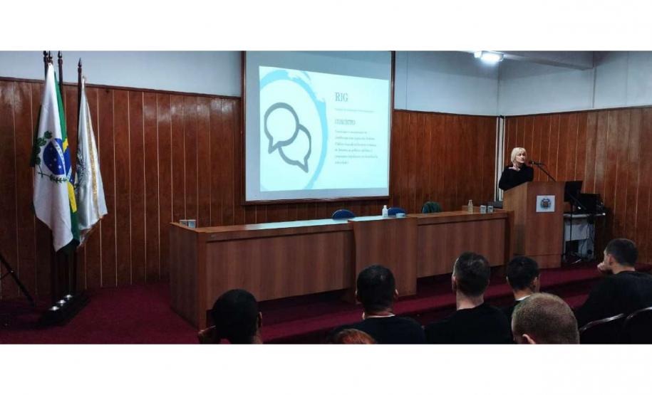 PALESTRA VALÉRIA PROCHMANN