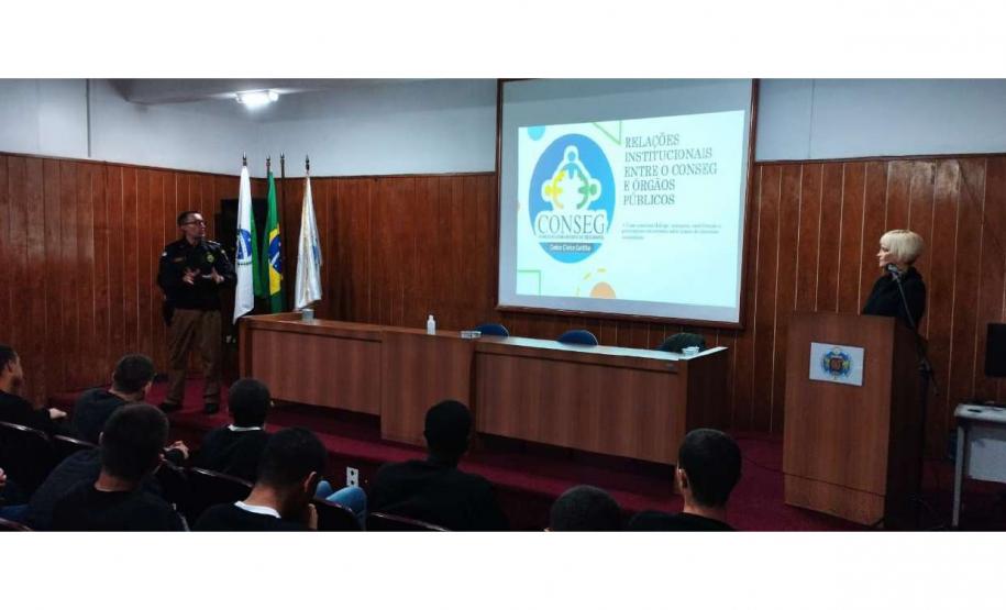 PALESTRA VALÉRIA PROCHMANN