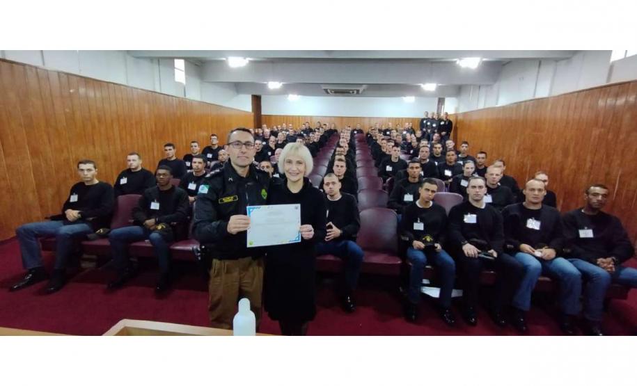 PALESTRA VALÉRIA PROCHMANN