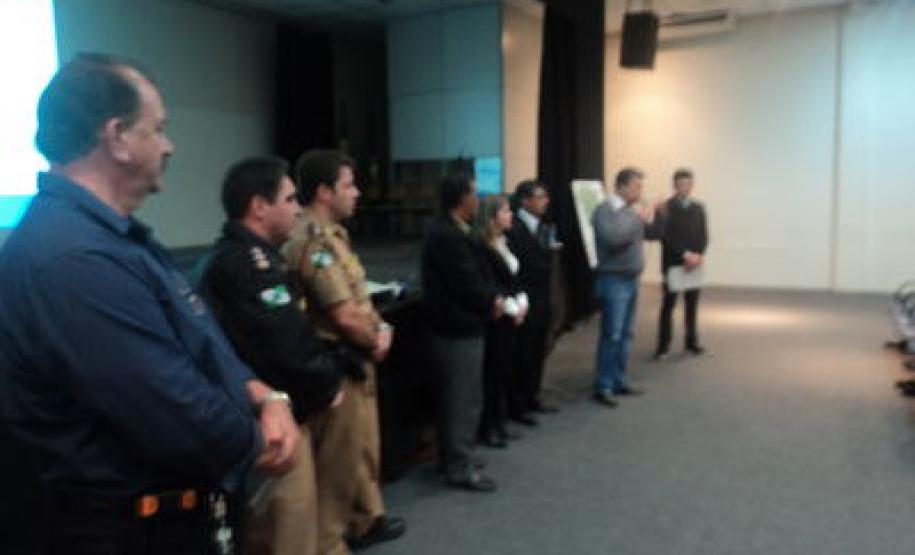 REUNIÃO PARA REATIVAÇÃO DO CONSEG COLOMBO.