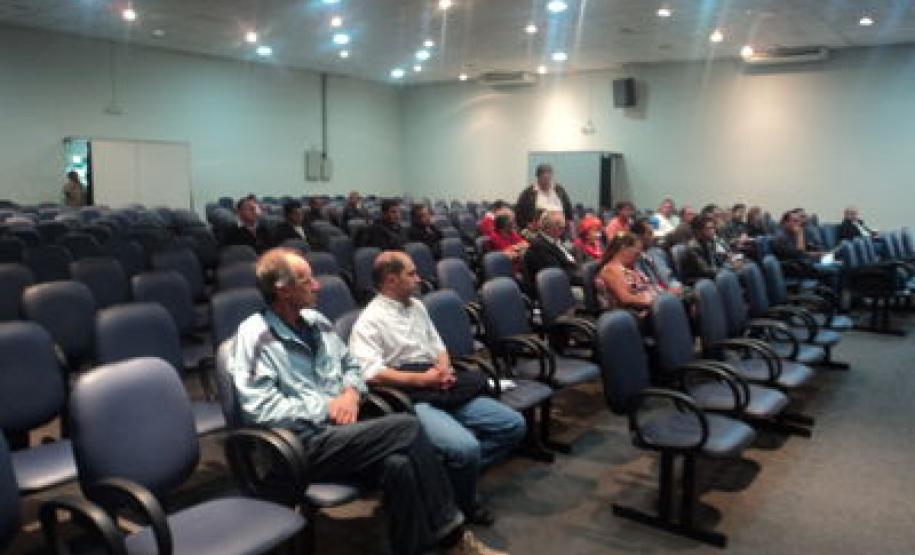 REUNIÃO PARA REATIVAÇÃO DO CONSEG COLOMBO.