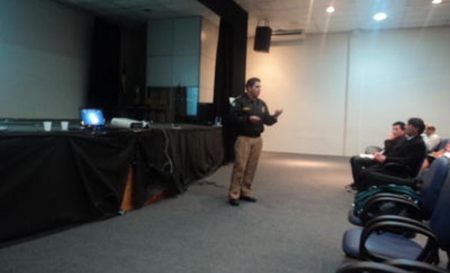 REUNIÃO PARA REATIVAÇÃO DO CONSEG COLOMBO.