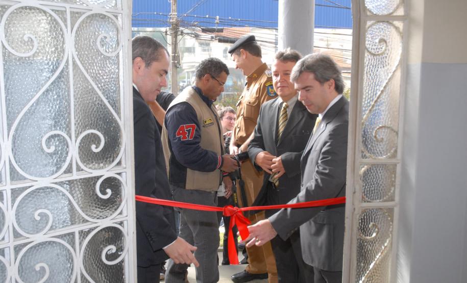 Ponta Grossa ganha núcleo da Denarc e tem reestruturado o posto do Instituto de Identificação