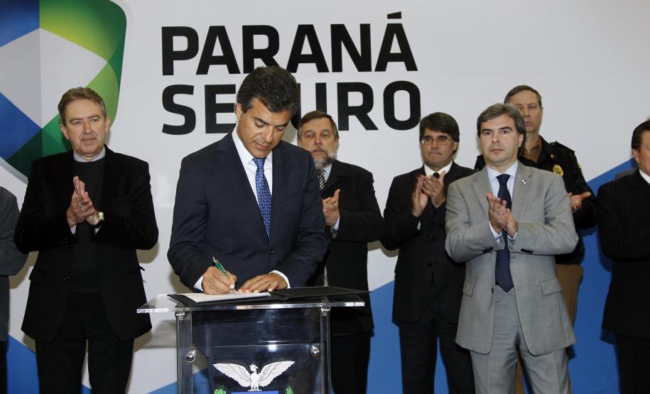 Governo anuncia novas medidas para reforçar a segurança pública no Estado