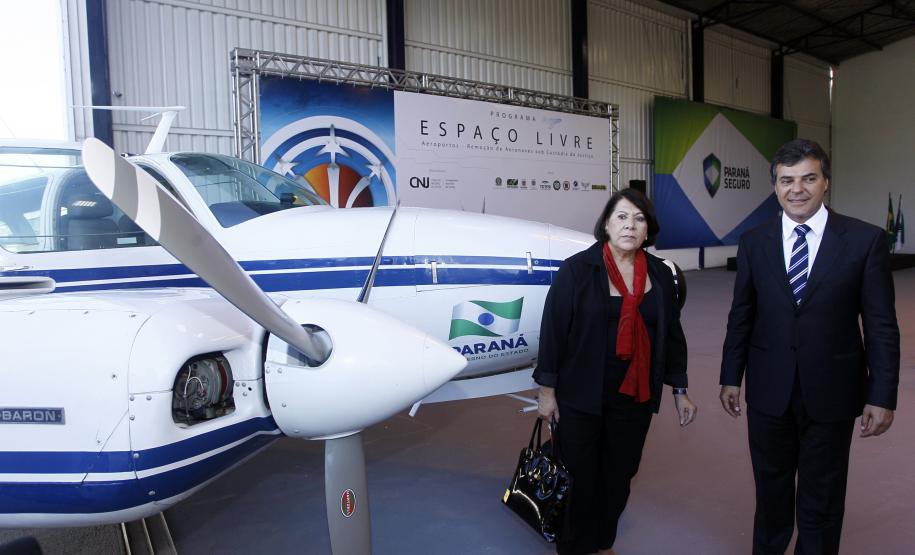 Governo recebe aeronave para ações de segurança pública e saúde Governo recebe aeronave para ações de segurança pública e saúde