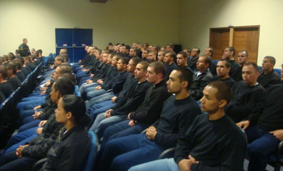 Curso de Formação de Soldados 2012 apresenta 178 novos policiais militares