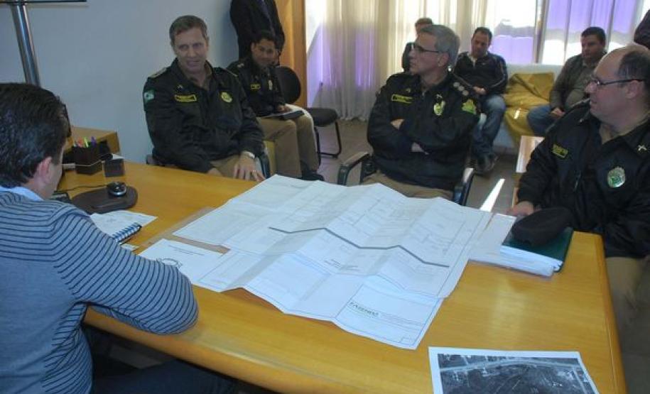 Prefeitura de Fazenda Rio Grande construirá nova sede da PM na cidade Prefeitura de Fazenda Rio Grande construirá nova sede da PM na cidade