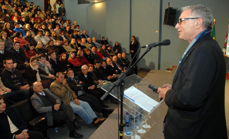 CONSEG DE PRIMEIRO DE MAIO RECEBE NOVAMENTE O SELO ODM - 2012/2013