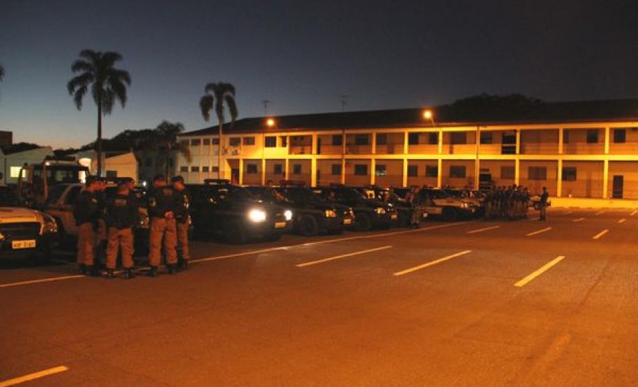 PM lança operação policial para reforçar áreas de UPS; 21 pessoas são detidas e nove armas apreendidas