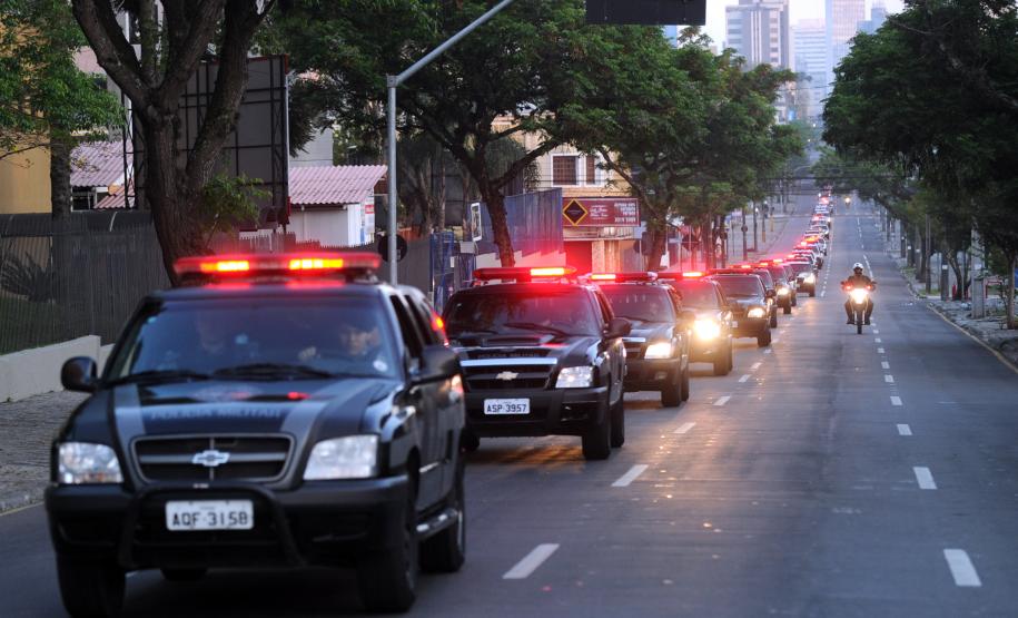 Instalação da UPS - Unidade Paraná Seguro no Bairro
