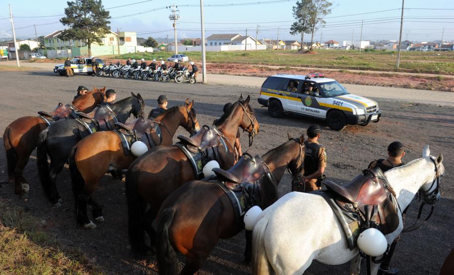 Instalação da UPS - Unidade Paraná Seguro no Bairro