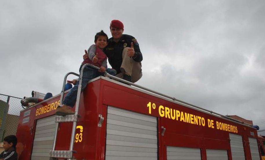 Dia das crianças é comemorado com festa em todas as UPSs da capital