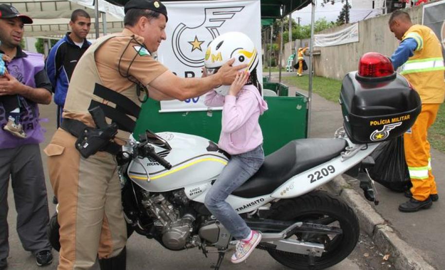 Dia das crianças é comemorado com festa em todas as UPSs da capital