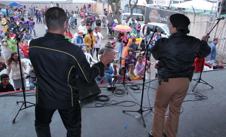 Dia das crianças é comemorado com festa em todas as UPSs da capital