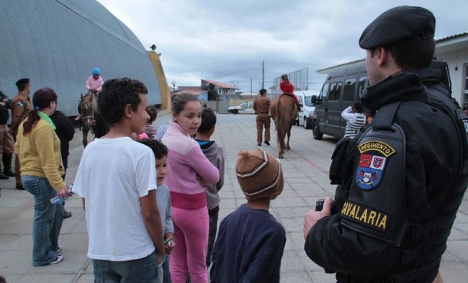 Dia das crianças é comemorado com festa em todas as UPSs da capital