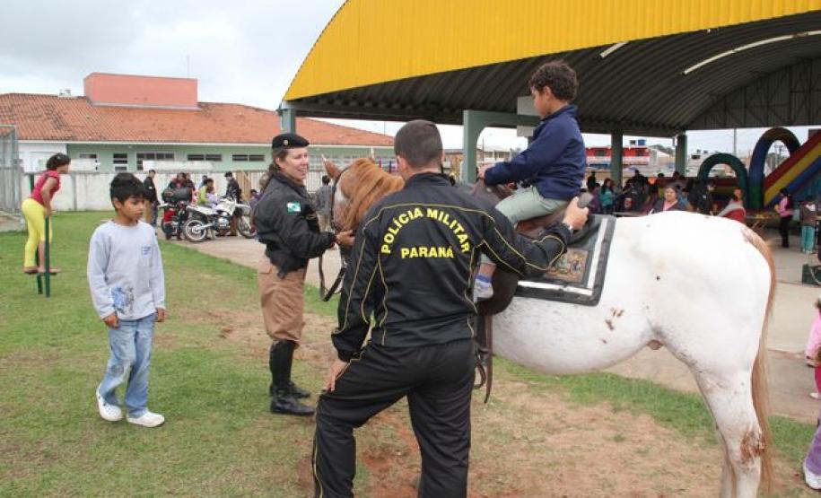 Dia das crianças é comemorado com festa em todas as UPSs da capital