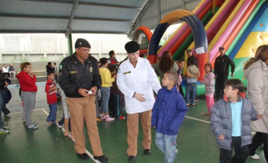 Dia das crianças é comemorado com festa em todas as UPSs da capital