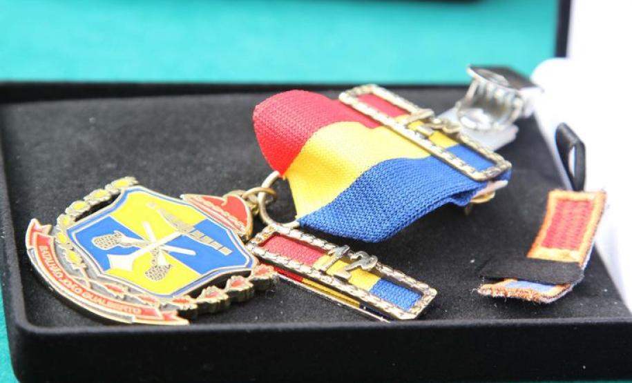 Medalhas “Patrono Coronel João Gualberto” são entregues pela PM em Curitiba