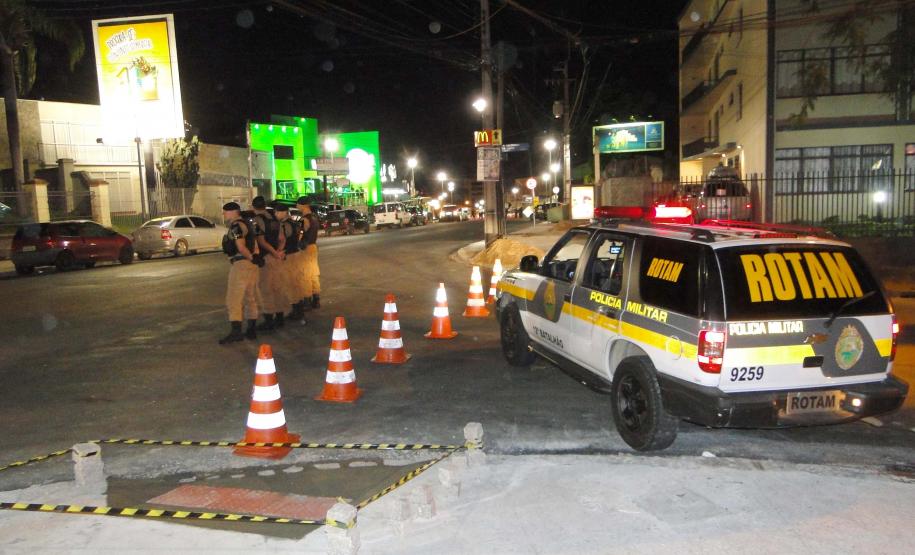 Operação Preservando Vidas encaminha seis pessoas por embriaguez no Batel, em Curitiba