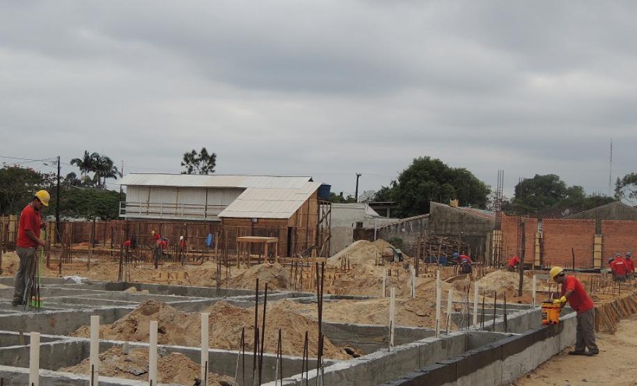 Início das obras do novo quartel do Corpo de Bombeiros de Matinhos, litoral do Estado