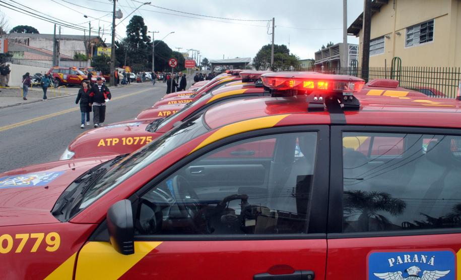 Governo do Estado entrega novo quartel e viaturas para o Corpo de Bombeiros em Pinhais